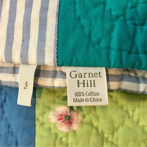 Garnet Hill Floral Patchwork Quilt - Blue and Green HD - Picture 3 of 10
